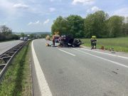 Verkehrsunfall mit eingeklemmten Personen